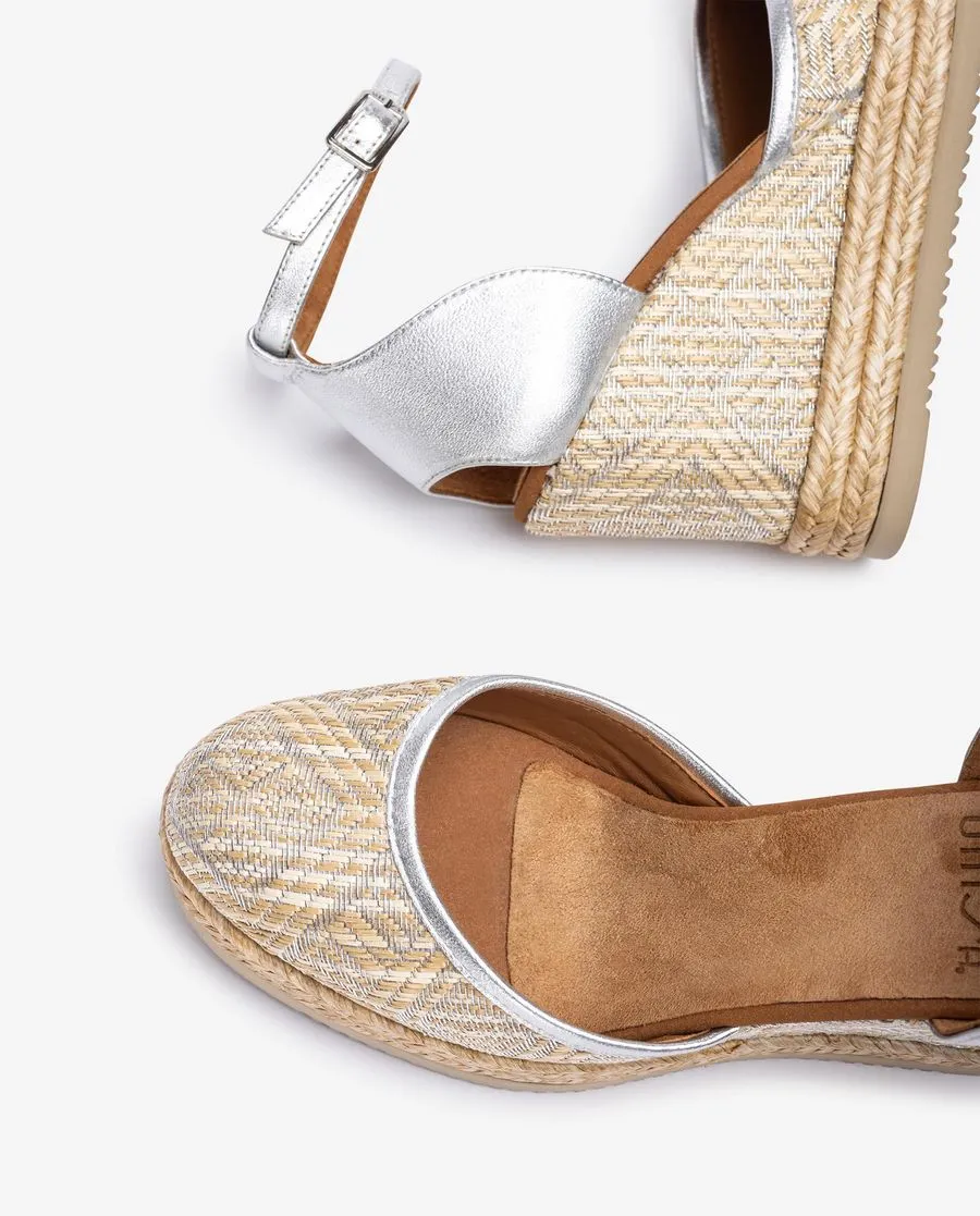 UNISA CAMEO ESPADRILLE SILVER WEDGE